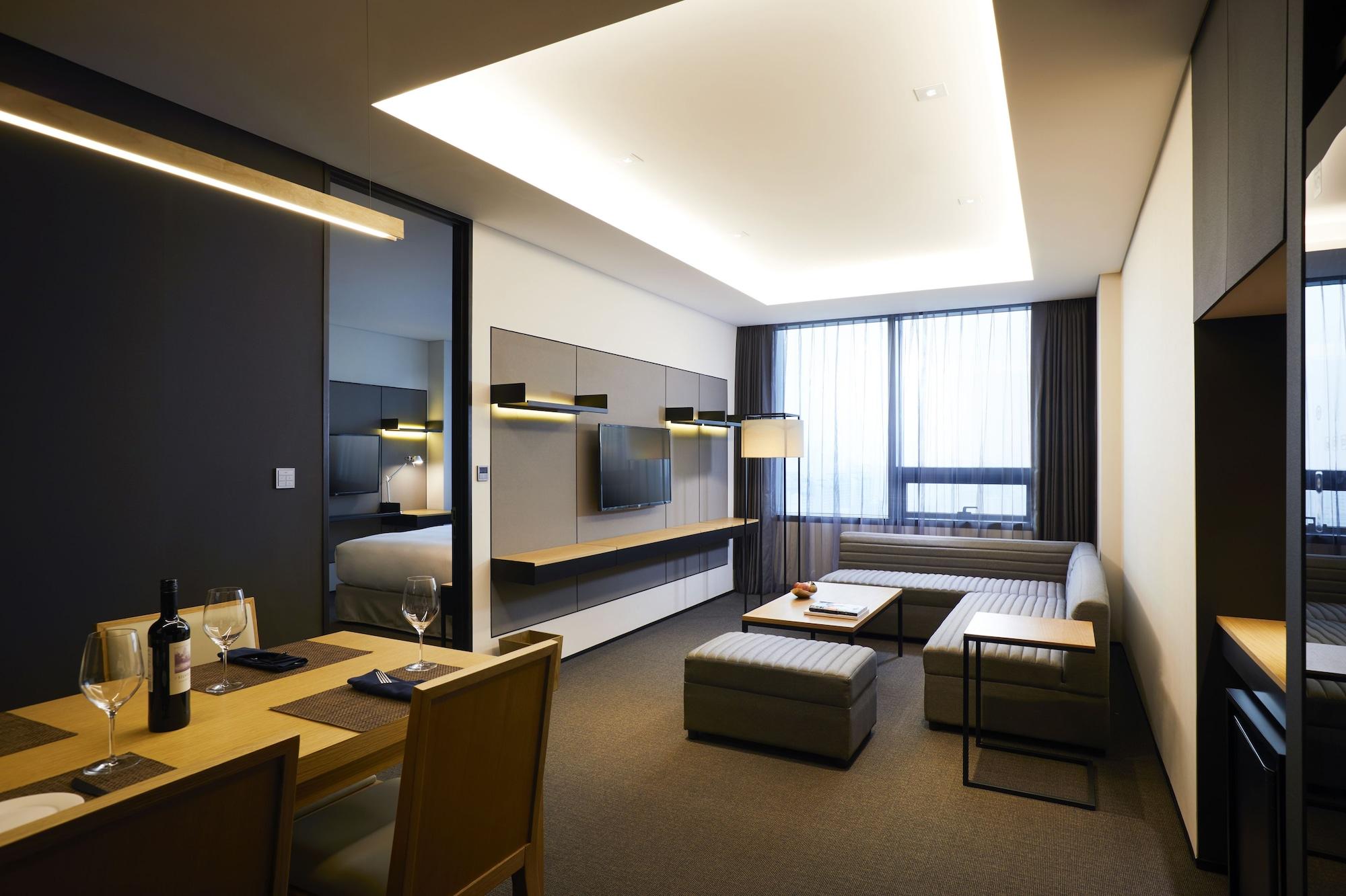 Glad Mapo Hotel 4*